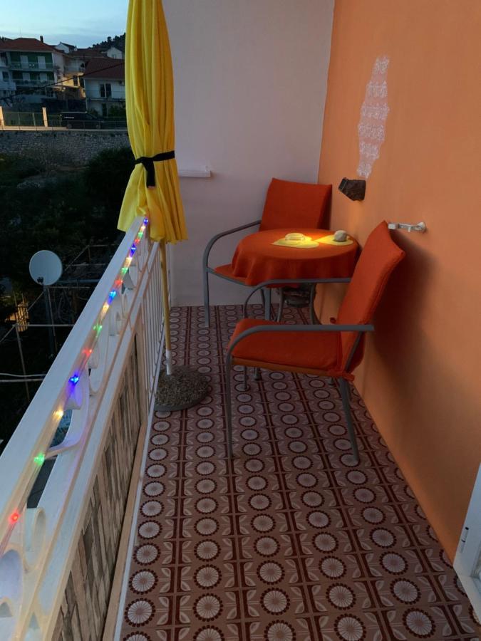 Apartment Elena 40 M2 With Beautiful Wide Sea Views 3 Stars Хвар Екстериор снимка